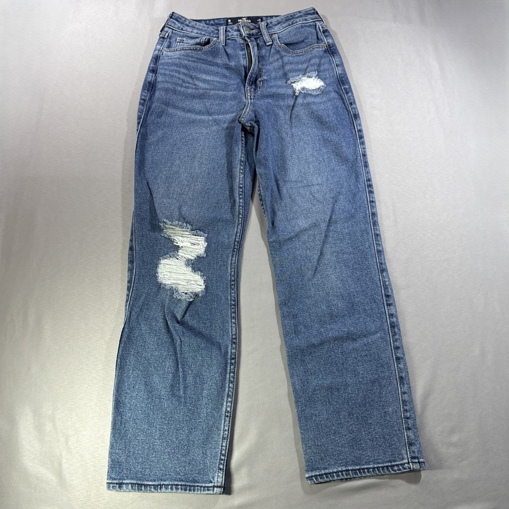 Hollister Ultra High Rise Vintage Straight Distressed Jeans Medium Wash 1R W25